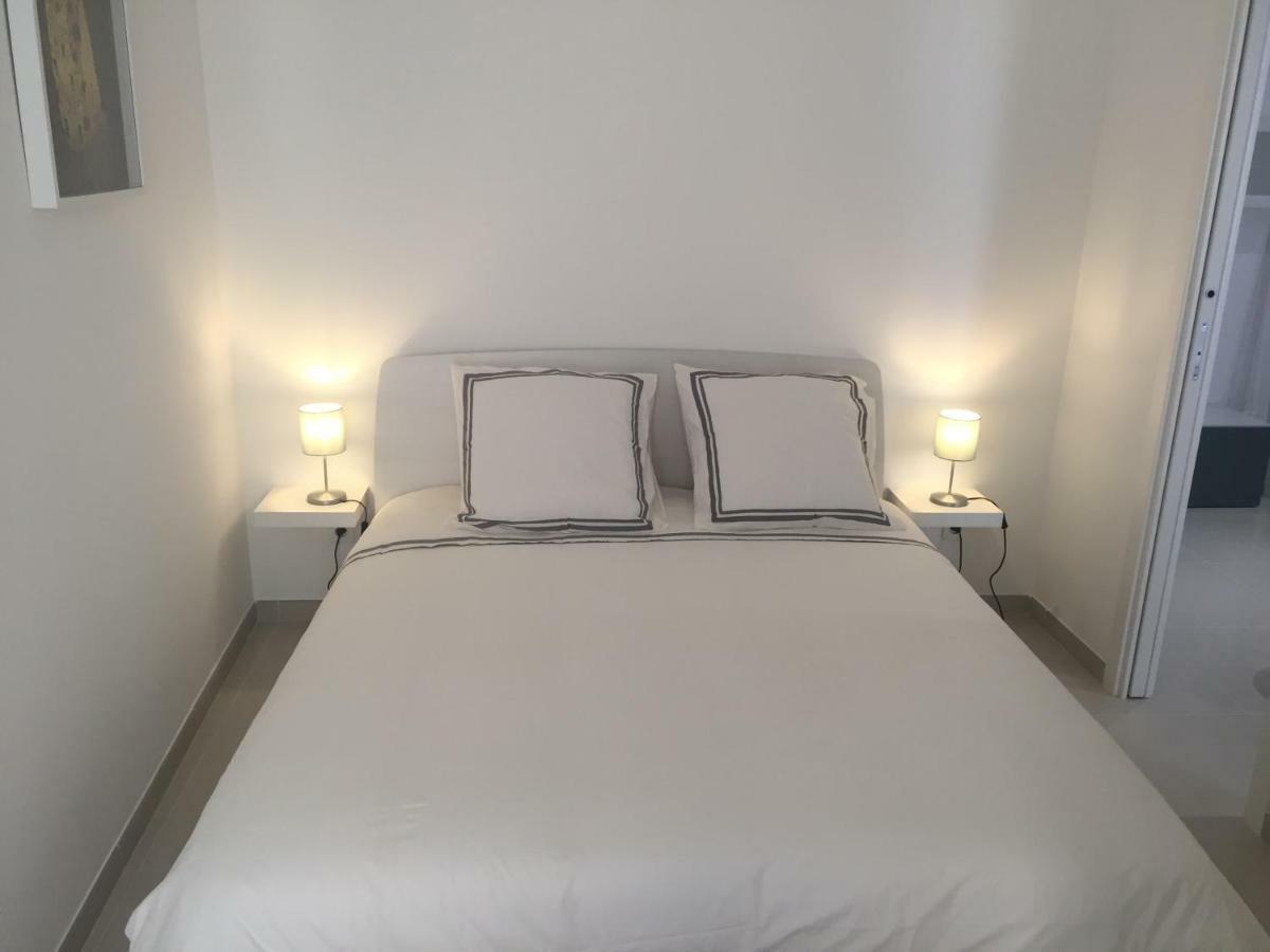 Menton 2 Pieces Climatise A Cote De La Plage Rue Palmaro Ngoại thất bức ảnh